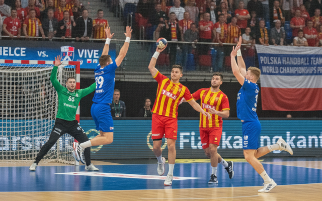 Piłka ręczna: Kielce dominują w Superlidze, a reprezentacja Polski szykuje się do mistrzostw