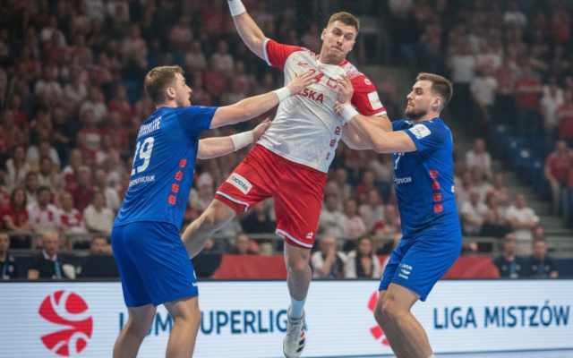 Piłka ręczna: Polska walczy o mistrzostwo, Superliga i Liga Mistrzów rozgrzane